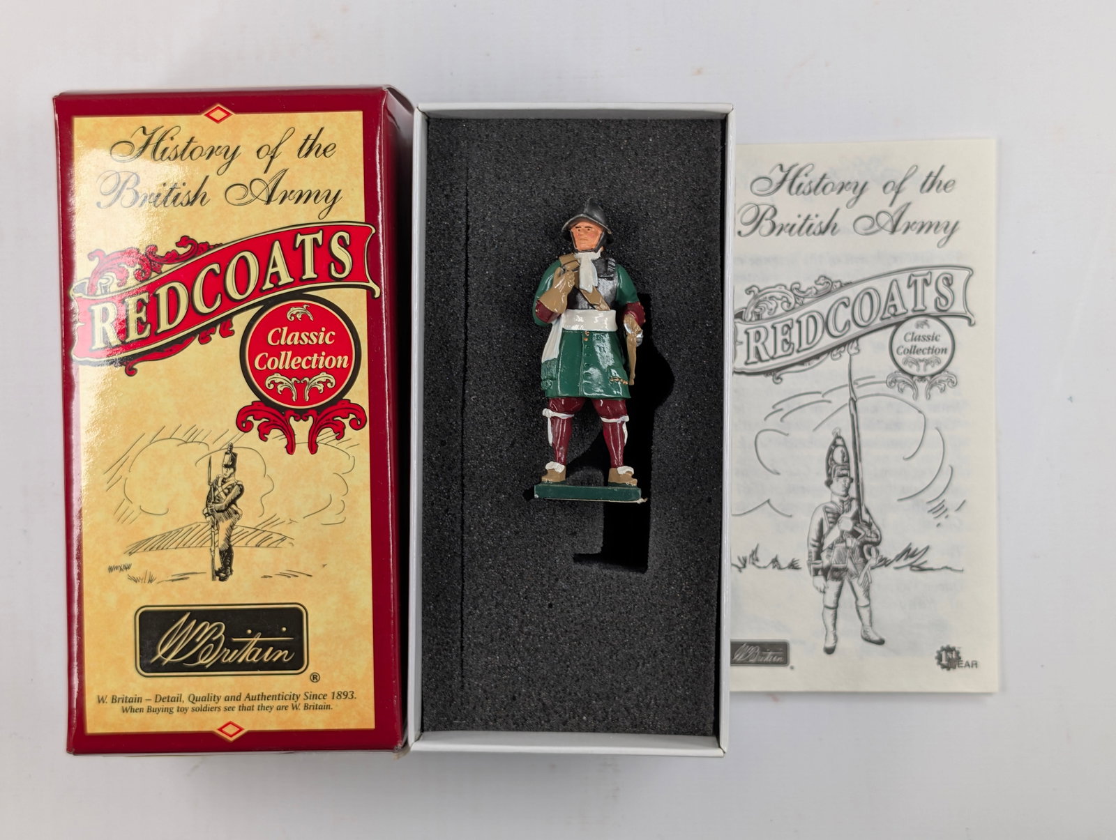 BRITAIN'S REDCOATS - 1670 COLDSTREAM GUARDS - PIKEMAN 1ST GEAR (1 of 2)