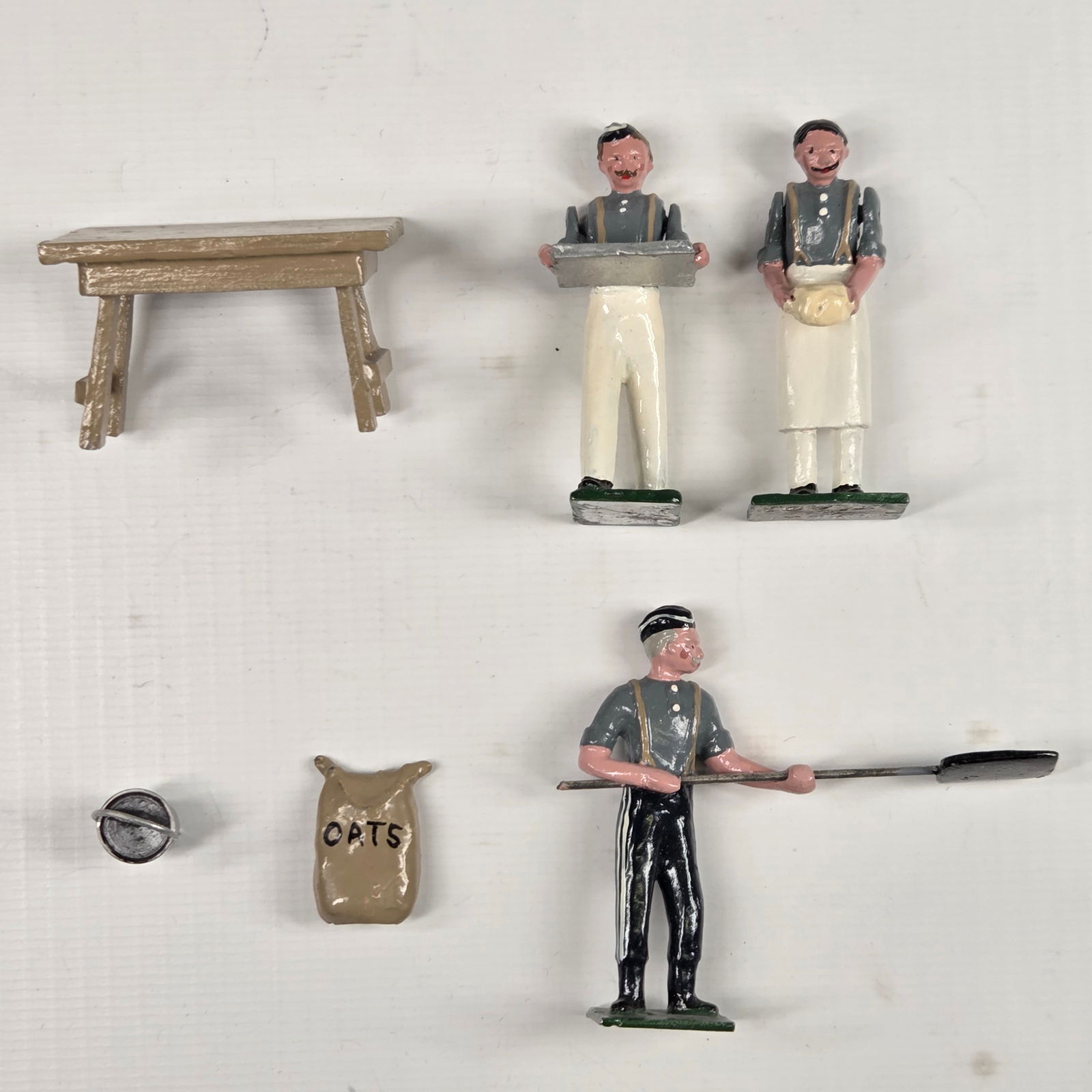 SET OF LEAD HAND PAINTED WAITING KITCHEN STAFF: ALL REMAIN IN GOOD CONDITION.