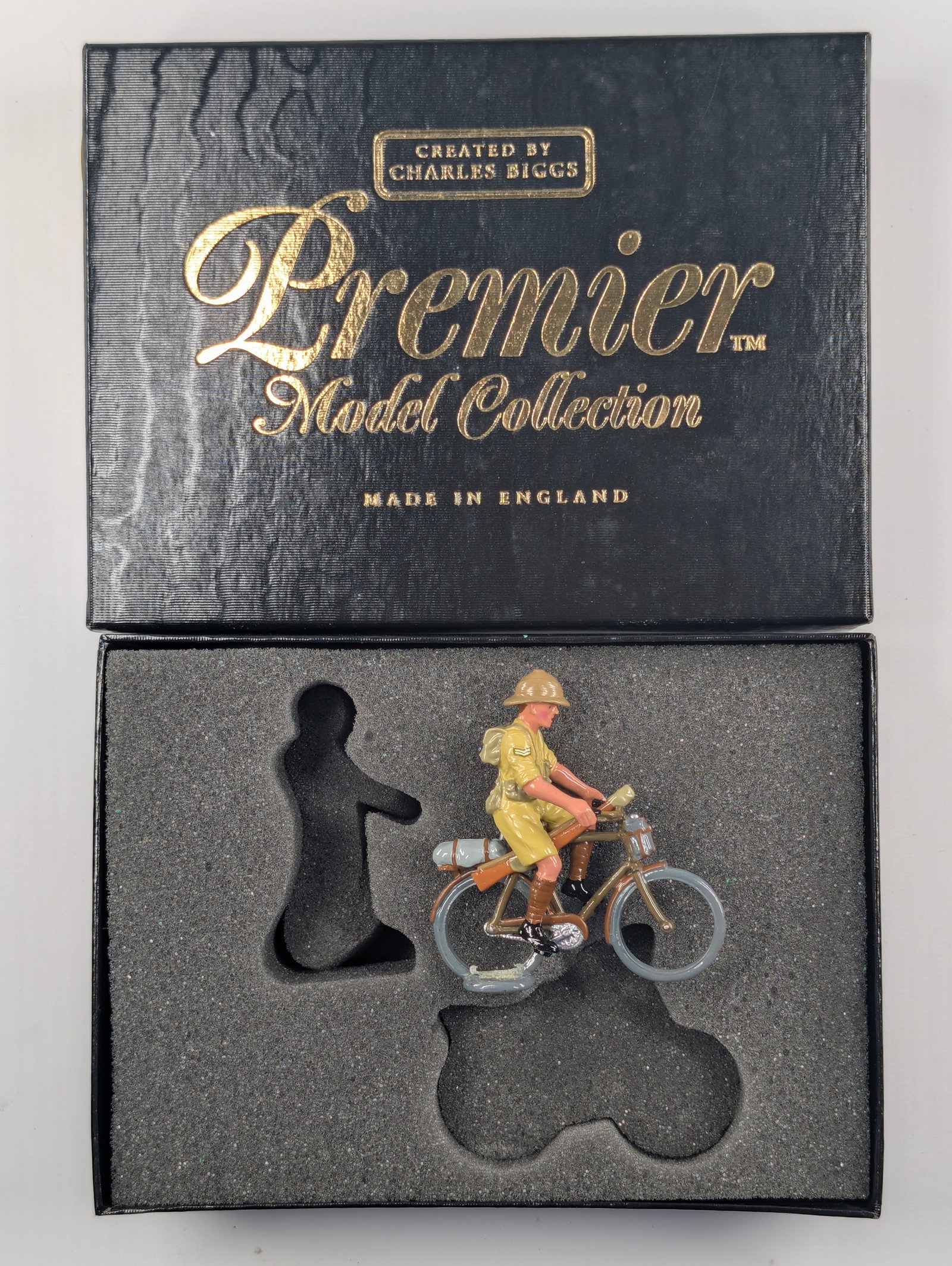 BRITAIN PREMIER SERIES 9801 CYCLIST OF THE FIRST WORLD WAR (1 of 2)