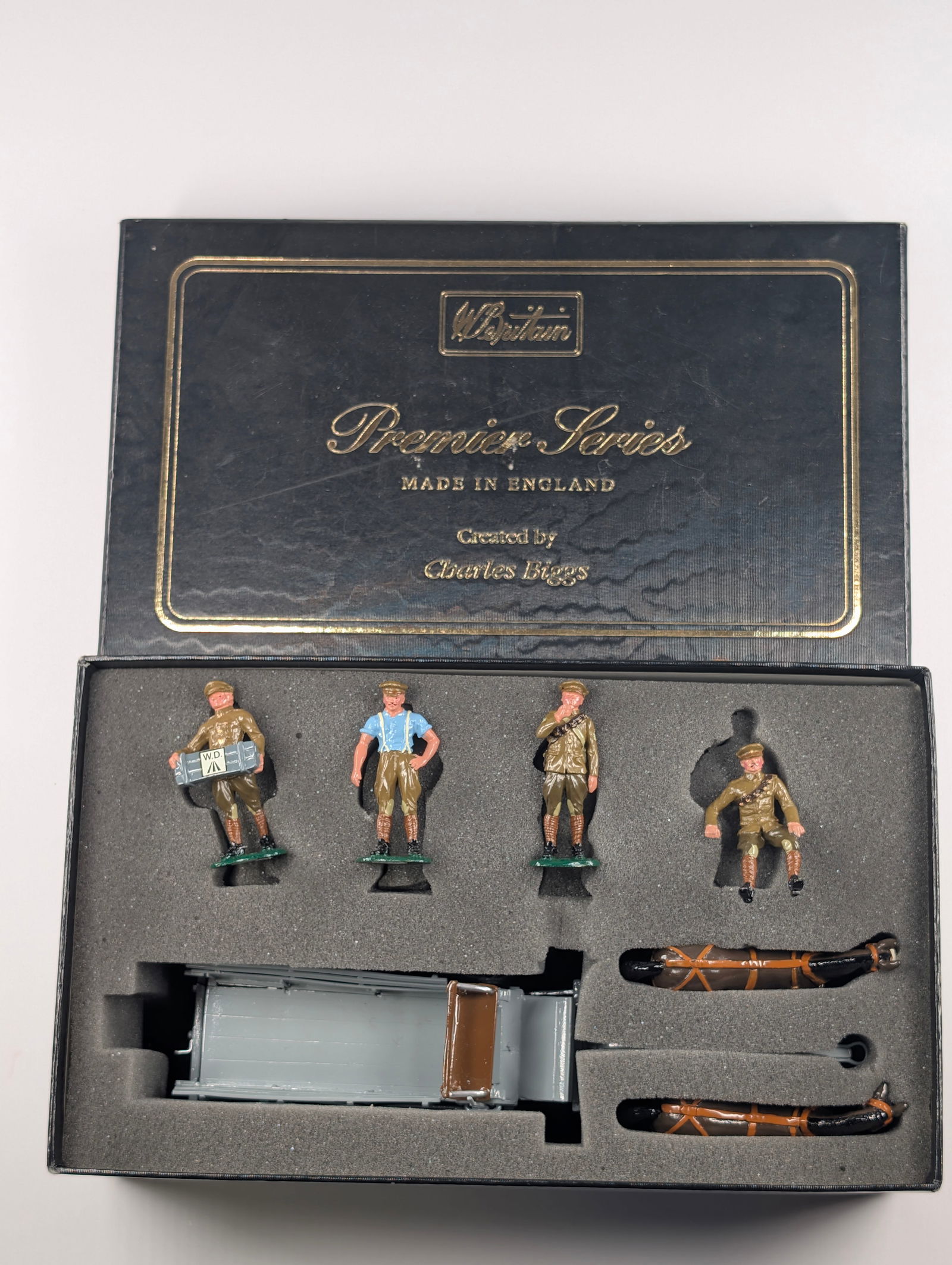 BRITAIN PREMIER SERIES 8920 HORSE DRAWN G.S. WAGON W/ A.S.C. TEAM: REMAINS IN EXCELLENT CONDITION IN BOX.