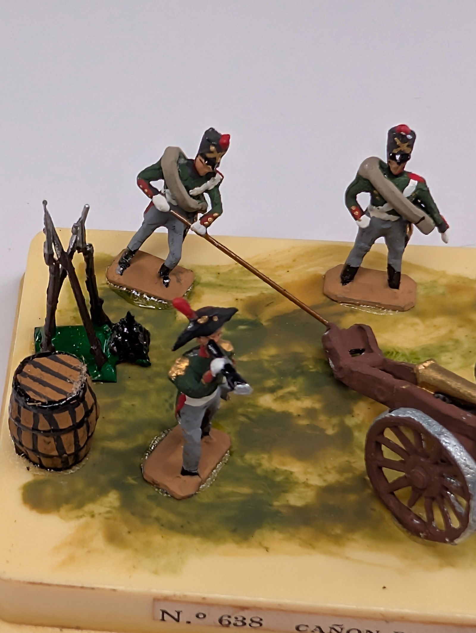 MICRO SCALE RUSSIAN CANNON TEAM - 3