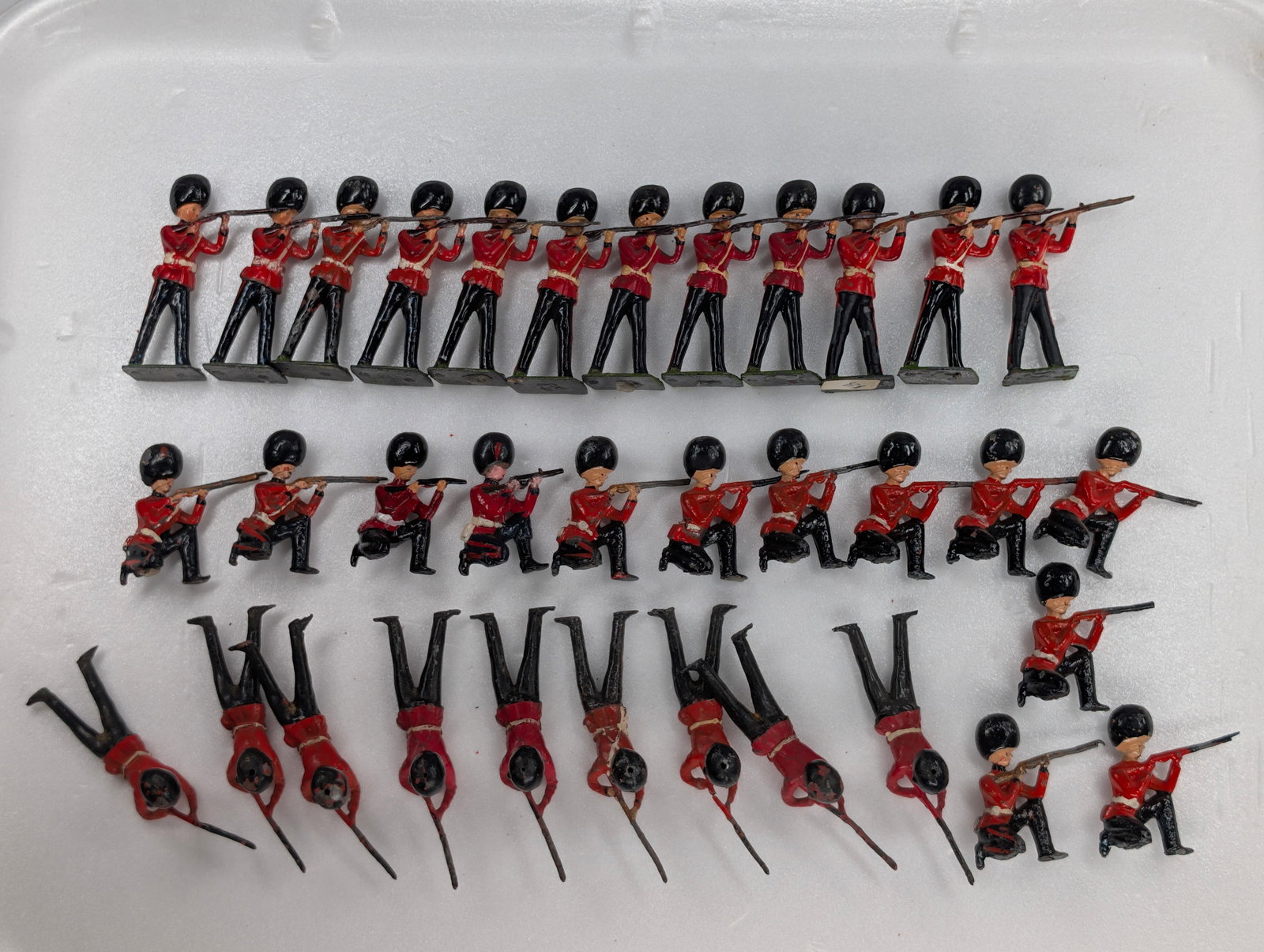 34) VINTAGE BRITAINS IRISH GUARDS (1 of 4)