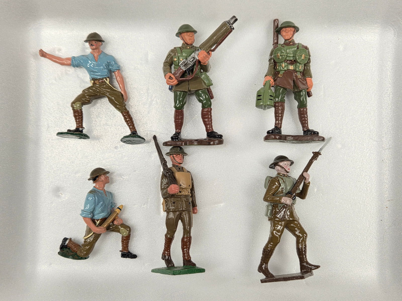MOSTLY BRITAIN LTD LEAD SOLDIERS + (1 of 4)
