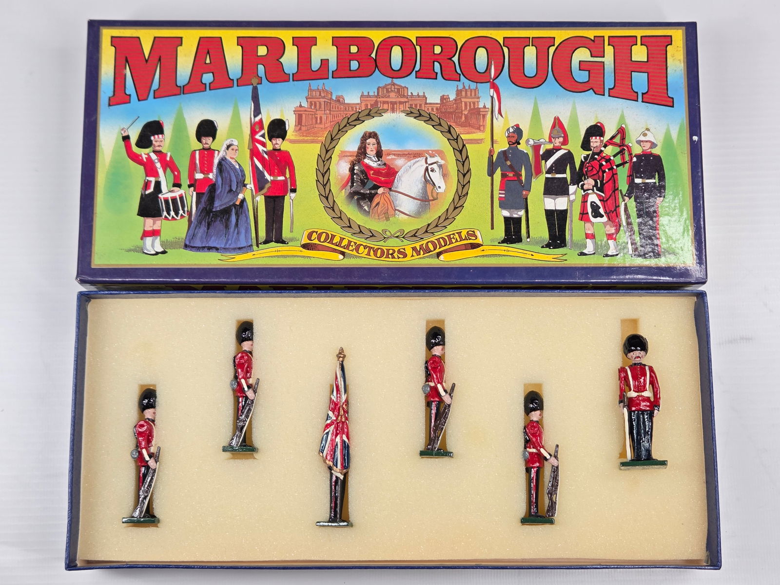 MARLBOROUGH MF1 GRENADIER GUARDS 1900: SET REMAINS IN VERY GOOD CONDITION WITH BOX.
