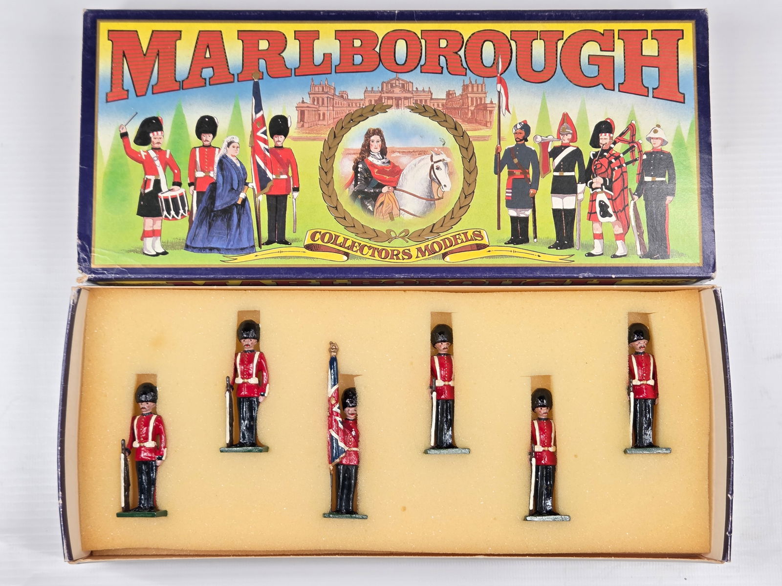 MARLBOROUGH MF1 GRENADIER GUARDS 1900 (1 of 4)
