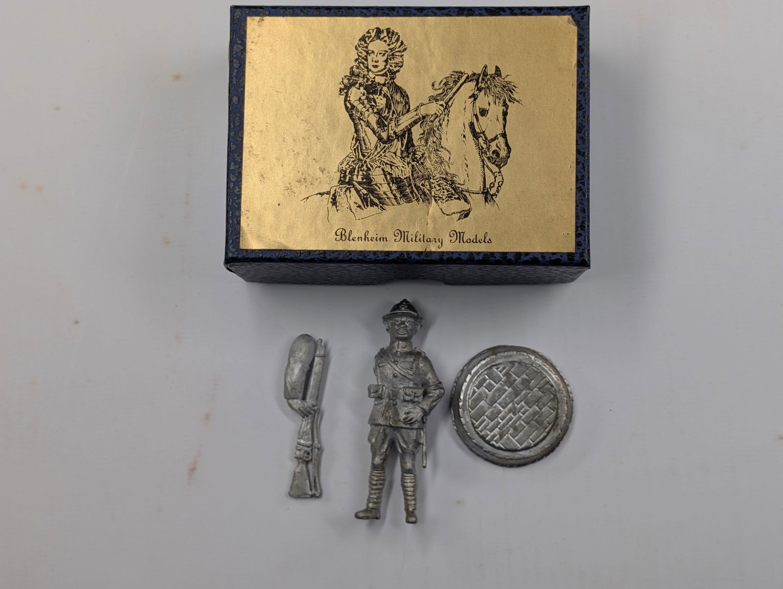 BLENHEIM MILITARY MODELS DK4 (1 of 2)