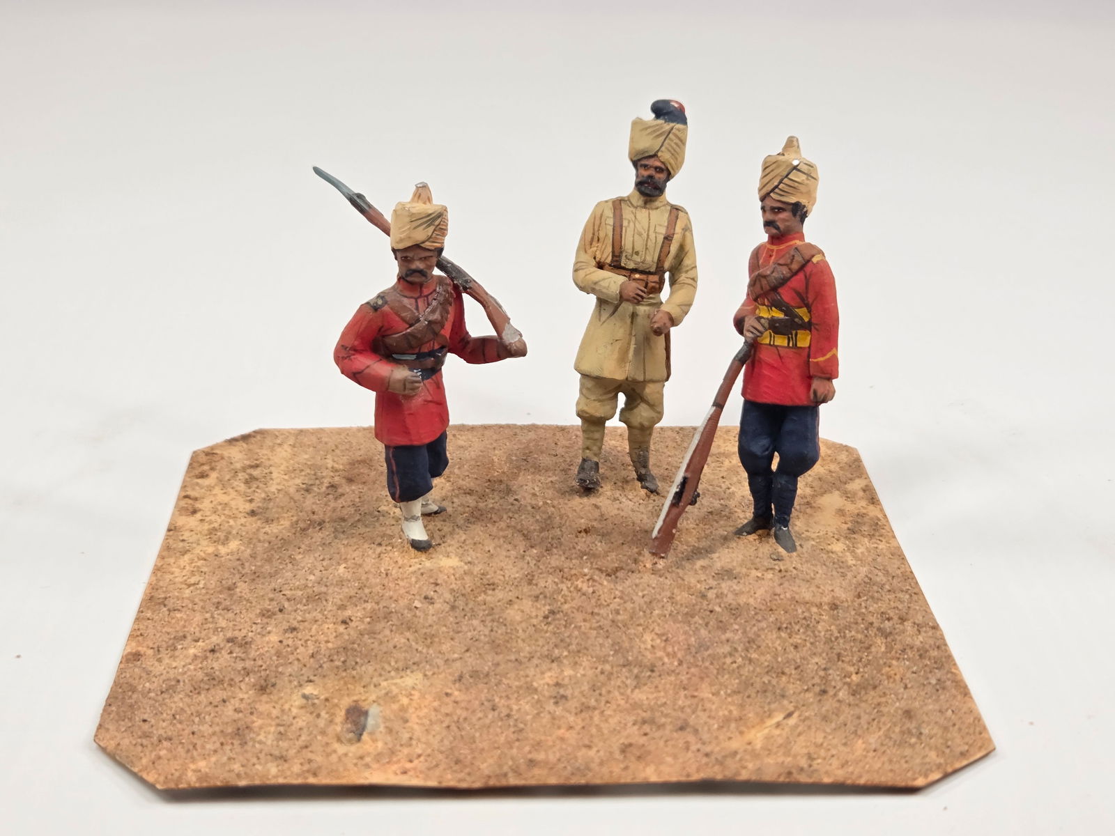 CUSTOM HAND MADE TOY SOLDIER DIORAMA (1 of 5)