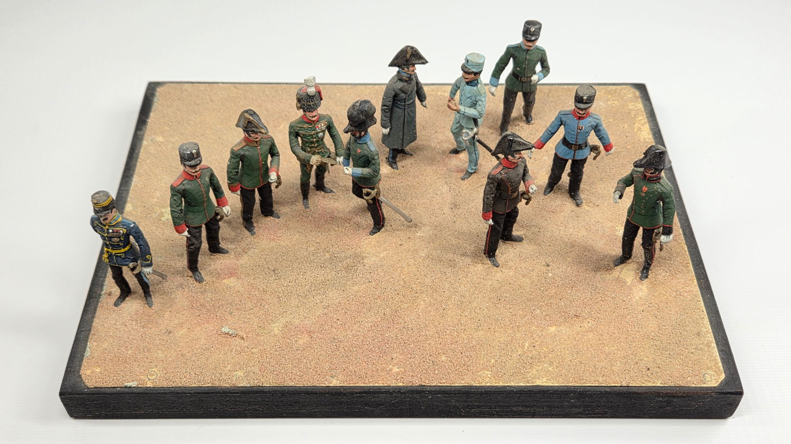 CUSTOM HAND MADE TOY SOLDIER DIORAMA (1 of 5)