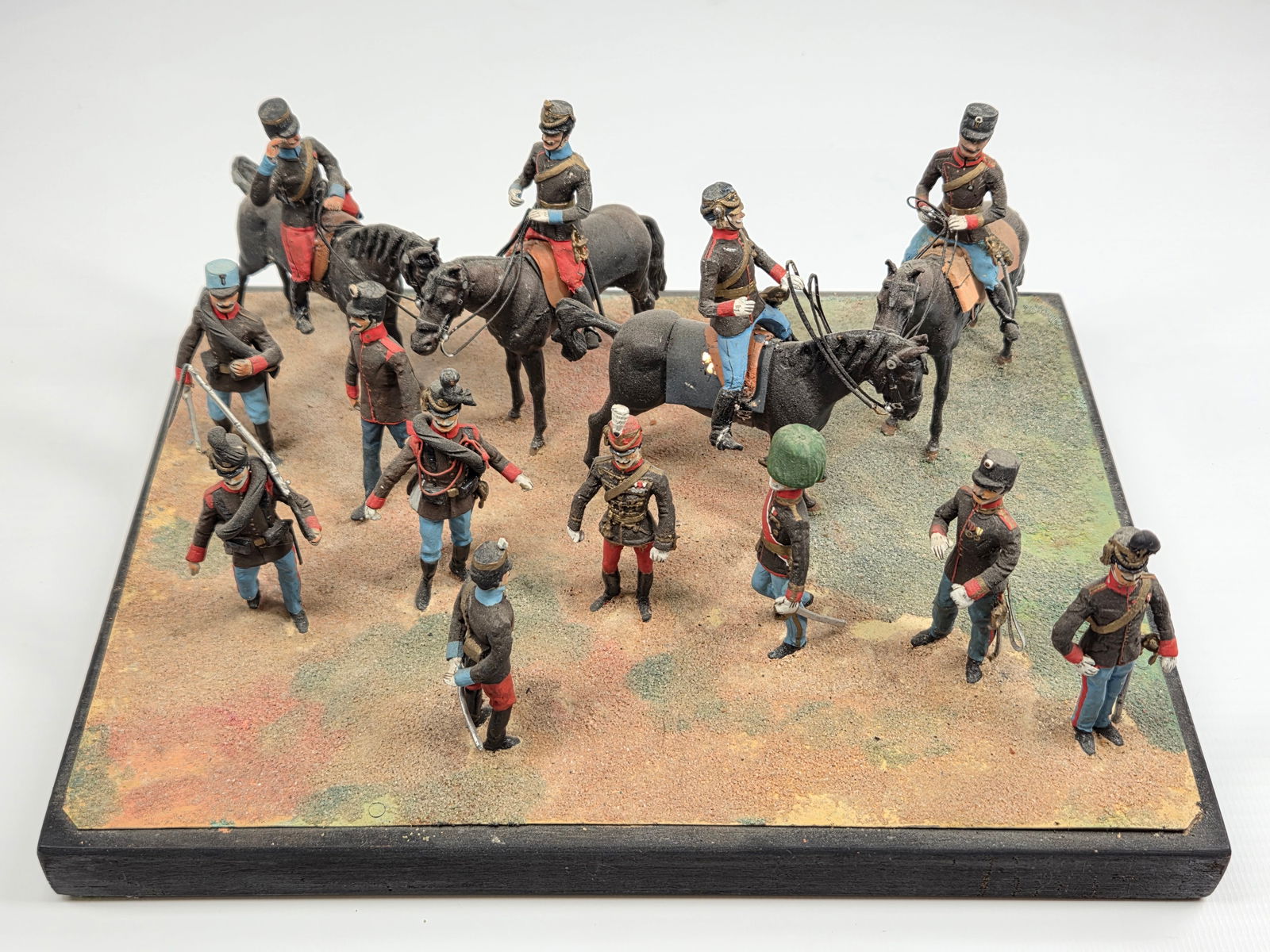 CUSTOM HAND MADE TOY SOLDIER DIORAMA (1 of 8)