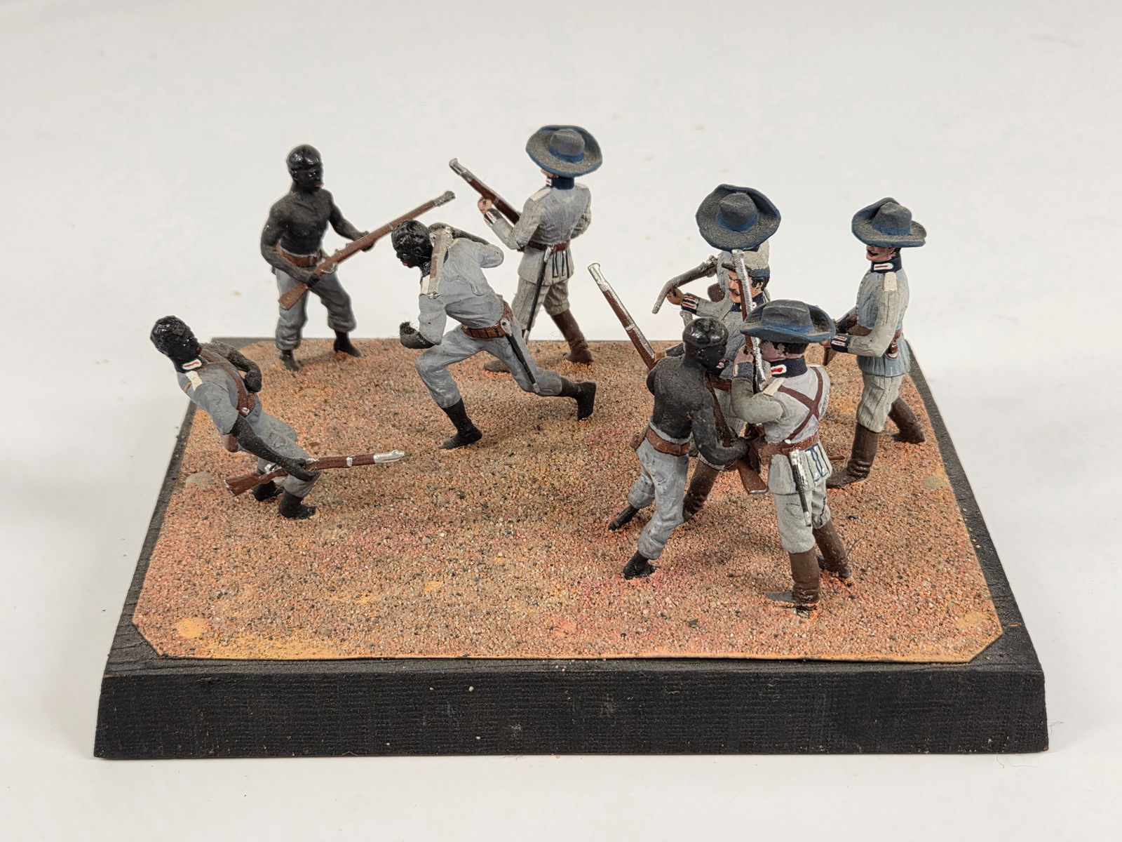 CUSTOM HAND MADE TOY SOLDIER DIORAMA (1 of 5)