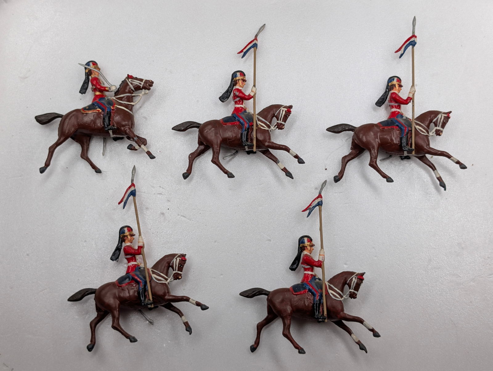SET OF 5 VINTAGE MOUNTED BRITAIN SOLDIERS (1 of 4)