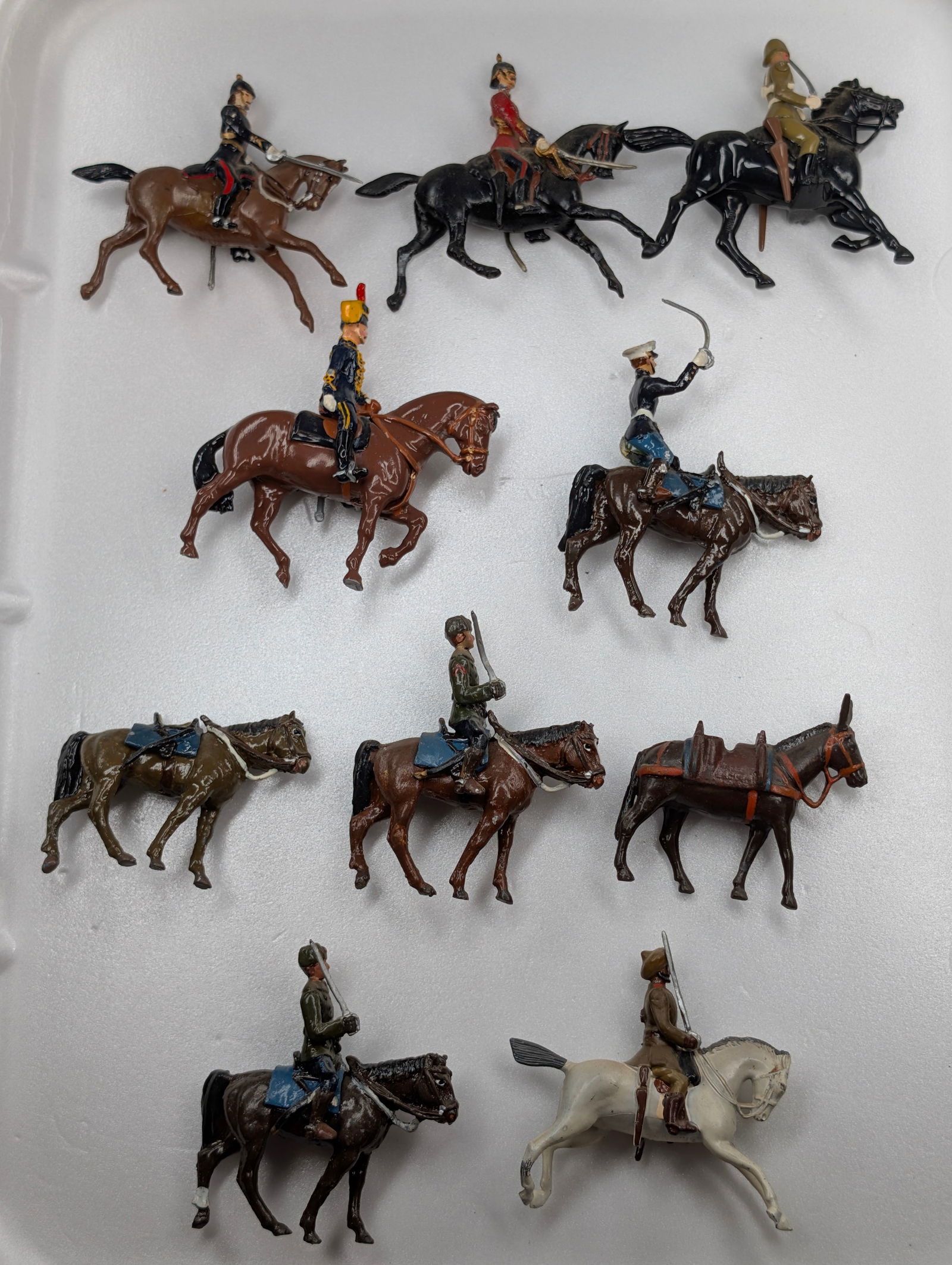 VARIOUS VINTAGE BRITAIN MOUNTED SOLDIERS (1 of 4)