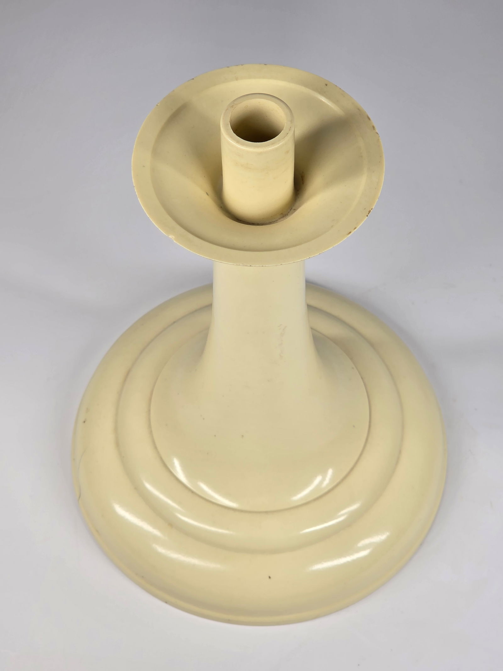 VINTAGE PLASTIC DISPLAY BASE STAND - 4