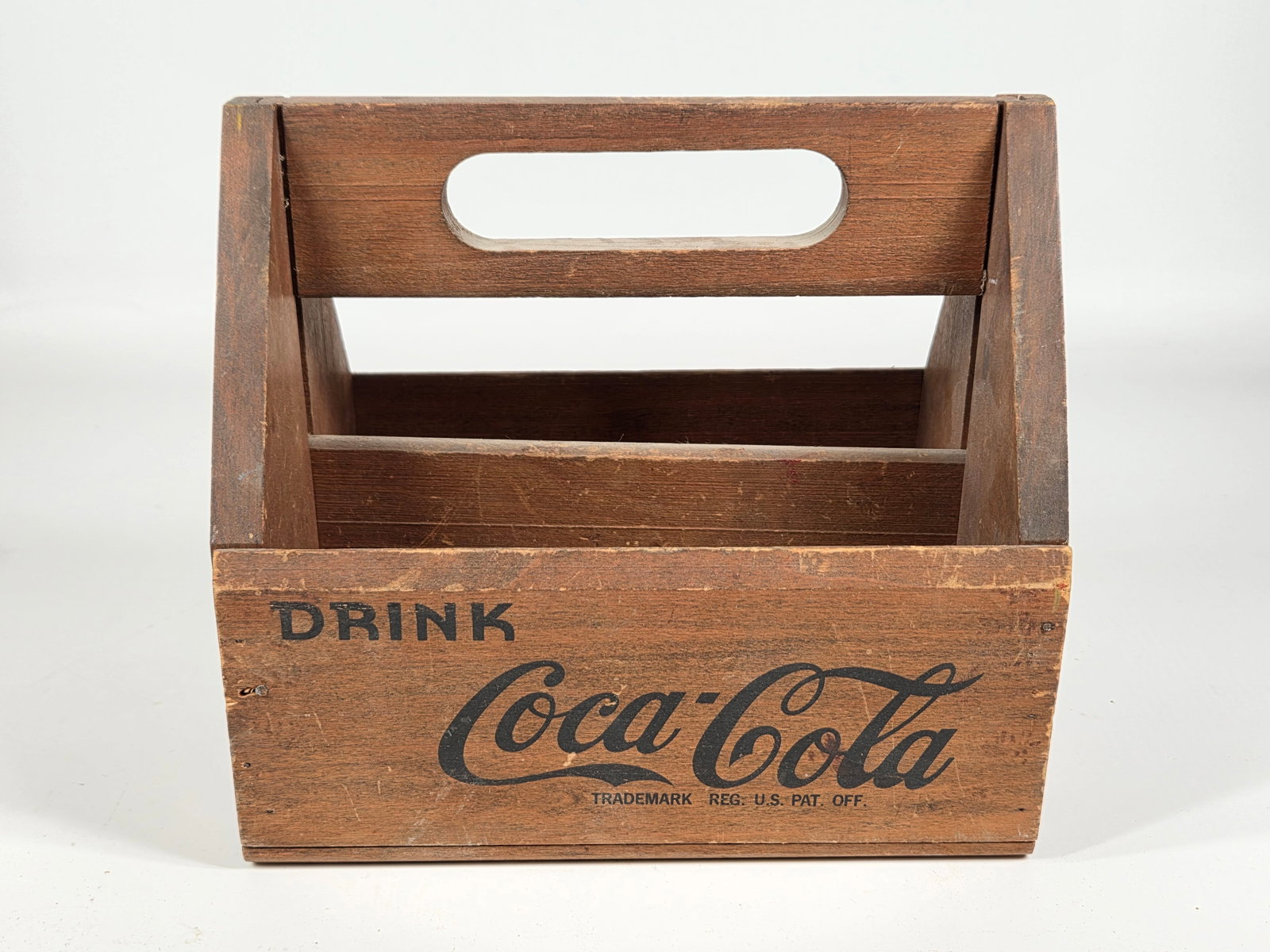 ANTIQUE WOOD COCA COLA BOTTLE CARRIER (1 of 4)