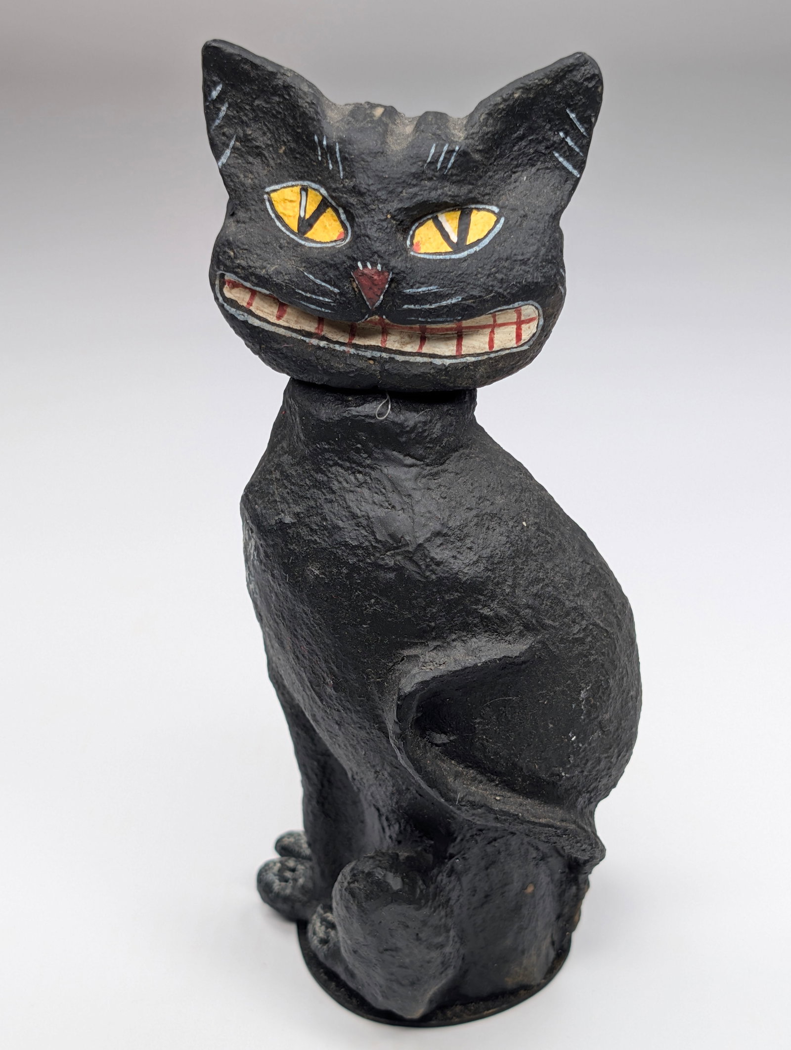 UNSIGNED CONTEMPORARY PAPER MACHE HALLOWEEN CAT CANDY CONTAINER (1 of 5)