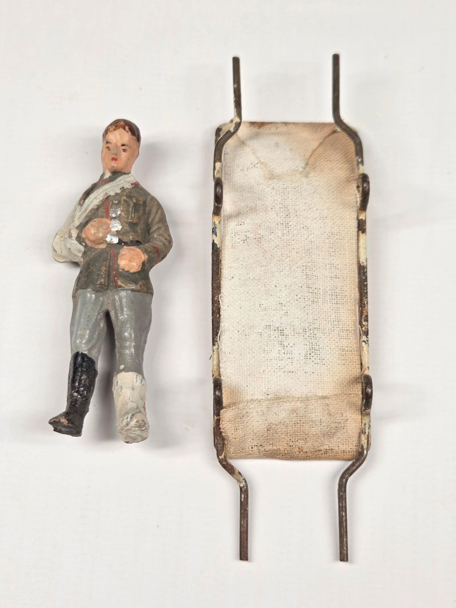 4) GERMAN ELASTOLIN COMPOSITION SOLDIERS - 4