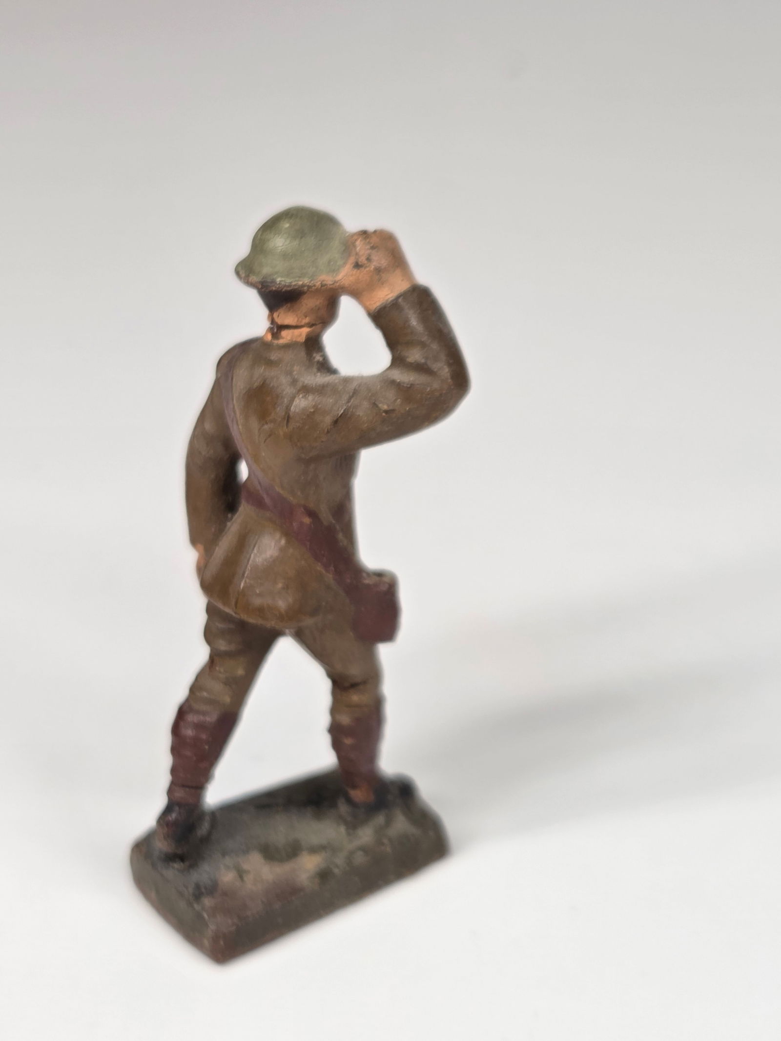 4) GERMAN LINEOL ELASTOLIN SOLDIERS - 7