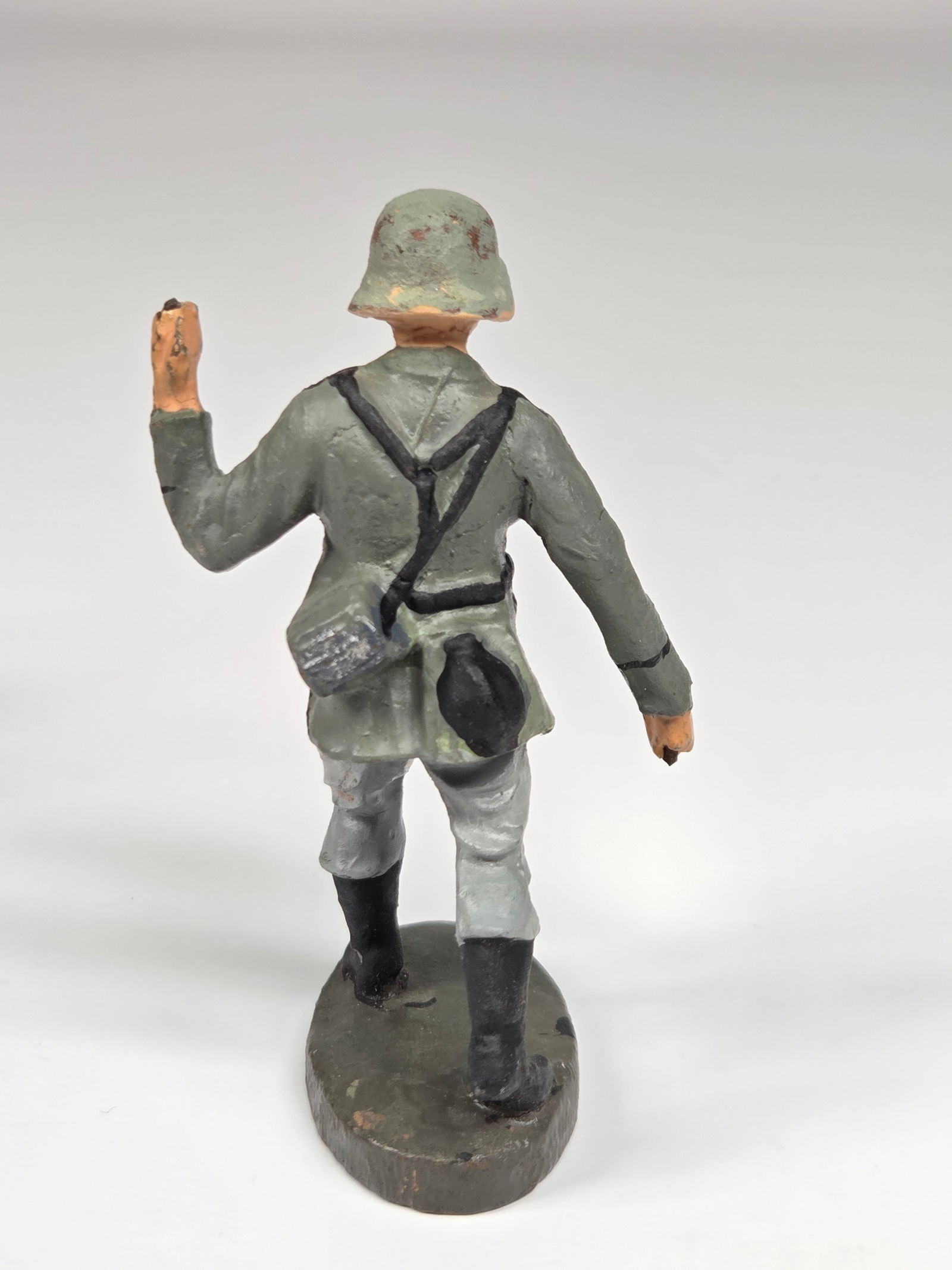 4) GERMAN COMPOSITION SOLDIERS - 5