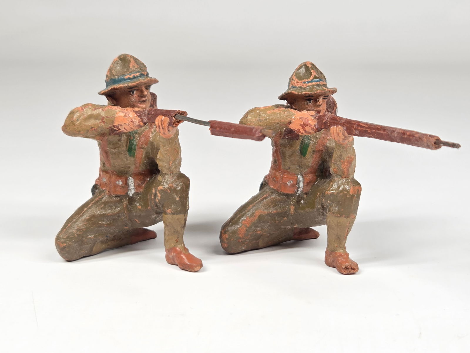 4) GERMAN COMPOSITION SOLDIERS - 6