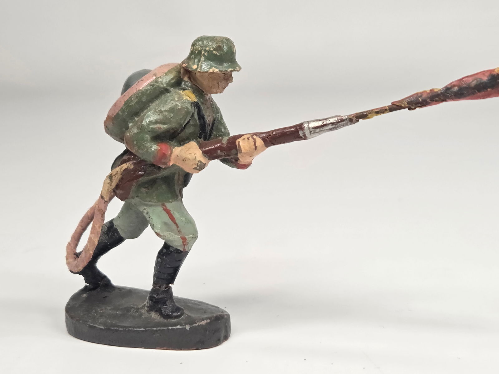 2) GERMAN ELASTOLIN COMPOSITION SOLDIER FLAMETHROWER - 3