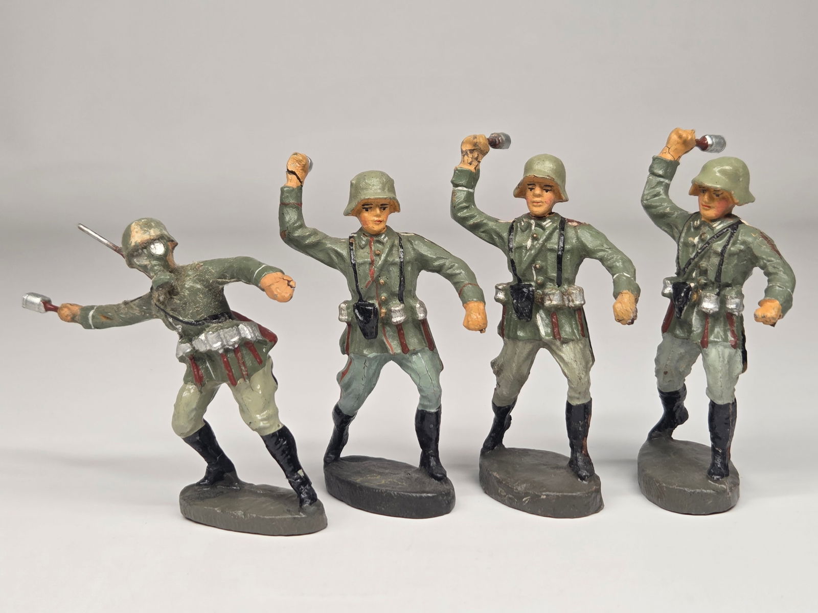 4) GERMAN ELASTOLIN COMPOSITION SOLDIERS (1 of 7)