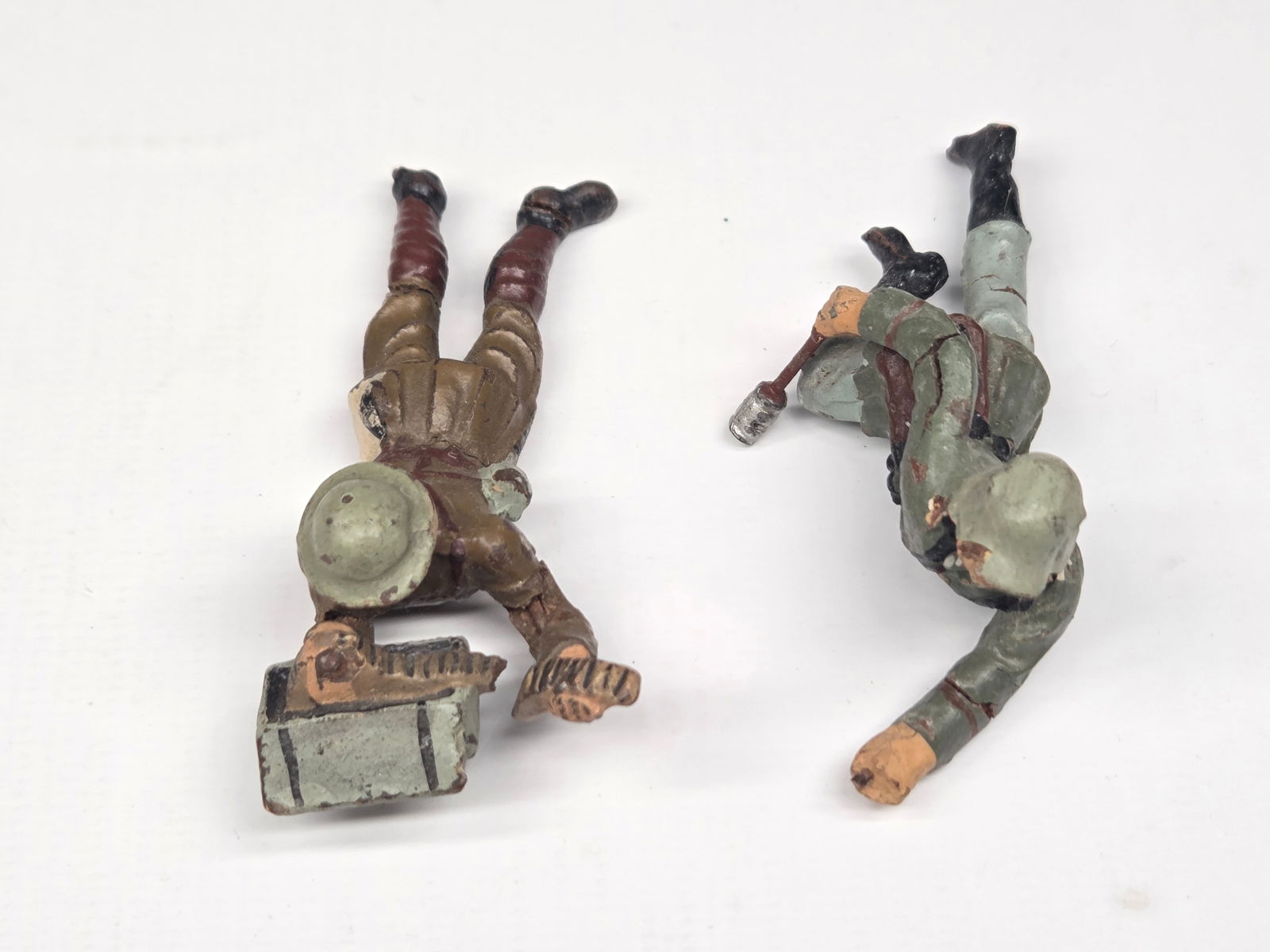 6) GERMAN LINEOL ELASTOLIN COMPOSITION SOLDIERS - 6