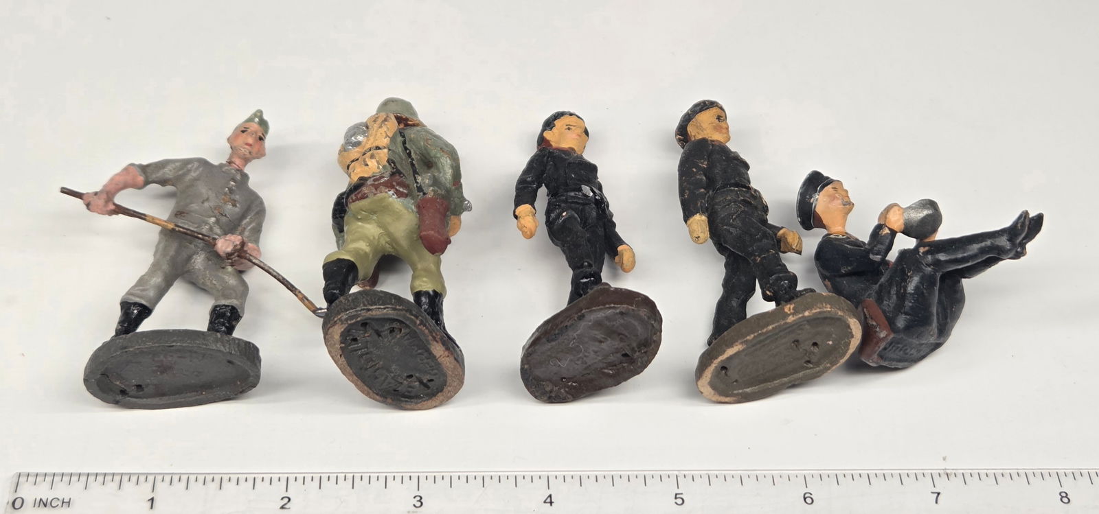 5) GERMAN ELASTOLIN COMPOSITION SOLDIERS - 7