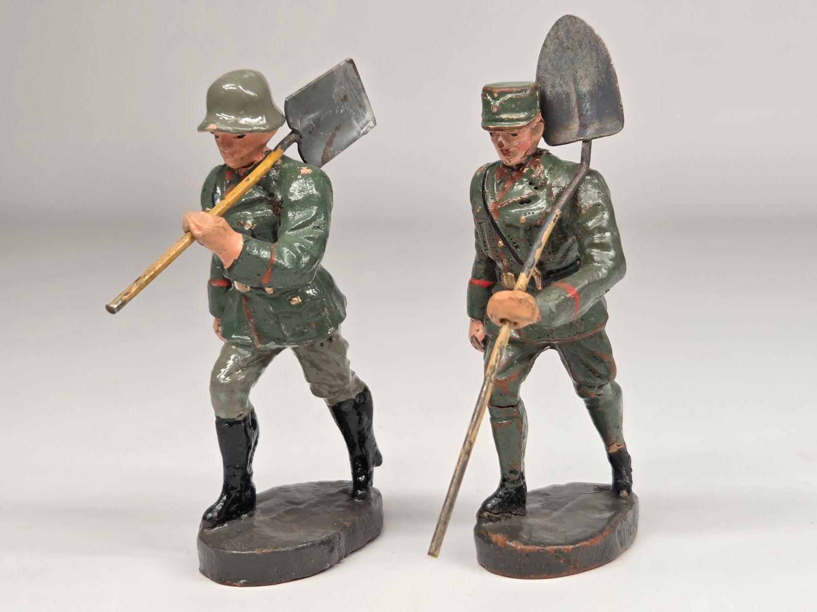 3) GERMAN ELASTOLIN COMPOSITION SOLDIERS W/ TOOLS - 5