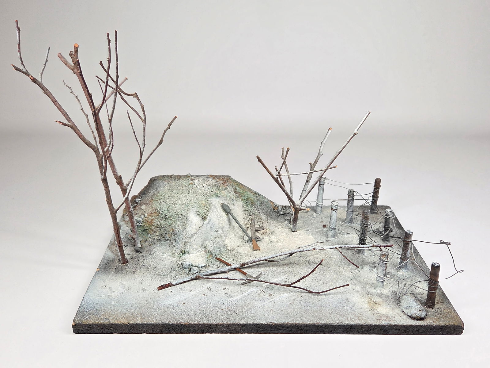 CUSTOM HAND MADE TOY SOLDIER DIORAMA PLATFORM: REMAINS IN GOOD CONDITION, SHOWING SOME TYPICAL WEAR.