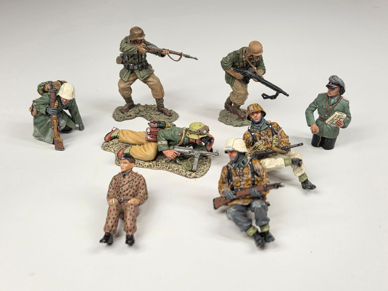 VARIOUS KING & COUNTRY TOY SOLDIERS (1 of 9)
