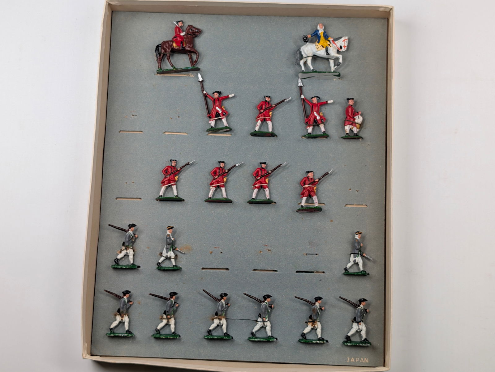 VINTAGE JAPAN MINIATURE HAND PAINTED SOLDIER SET: SET REMAINS IN VERY GOOD CONDITION, HOWEVER MISSING A FEW PIECES AND BOX LID.