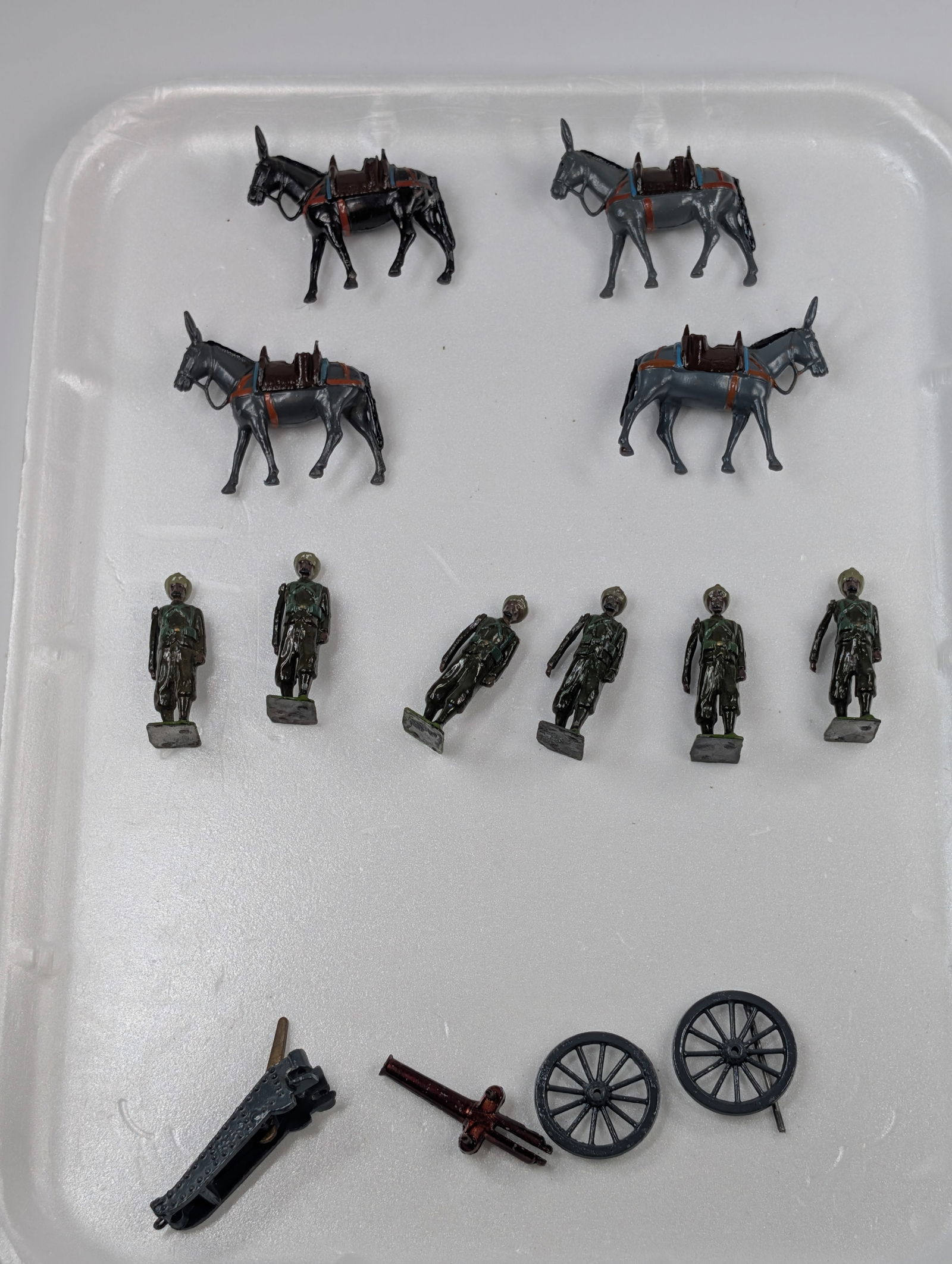 VARIOUS BRAND LEAD SOLDIERS, DONKEY & CANNON: ALL REMAIN IN GOOD CONDITION, SHOWING SOME TYPICAL PAINT WEAR.