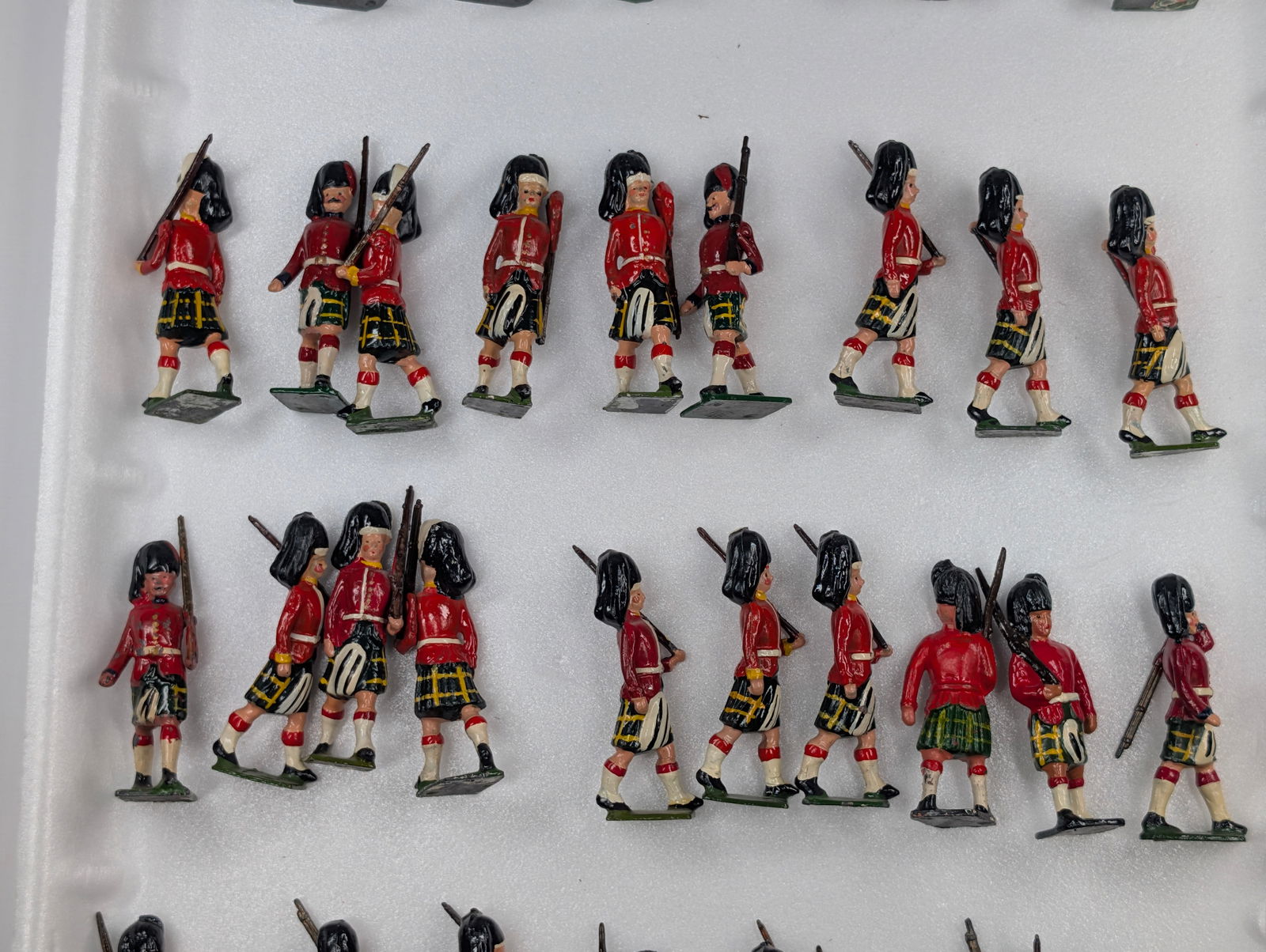 35) VARIOUS BRITAIN HIGHLANDERS - 3