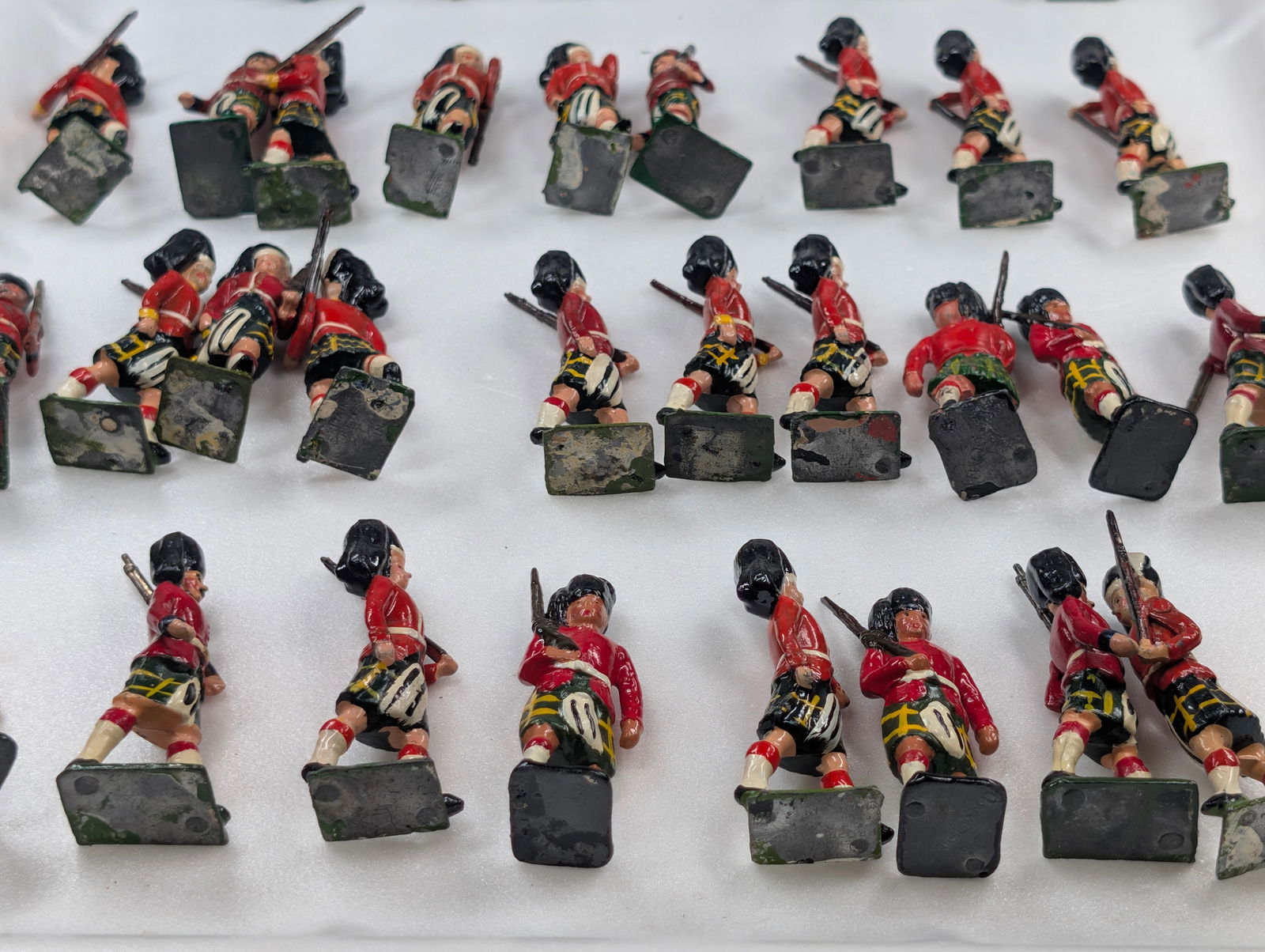 35) VARIOUS BRITAIN HIGHLANDERS - 5