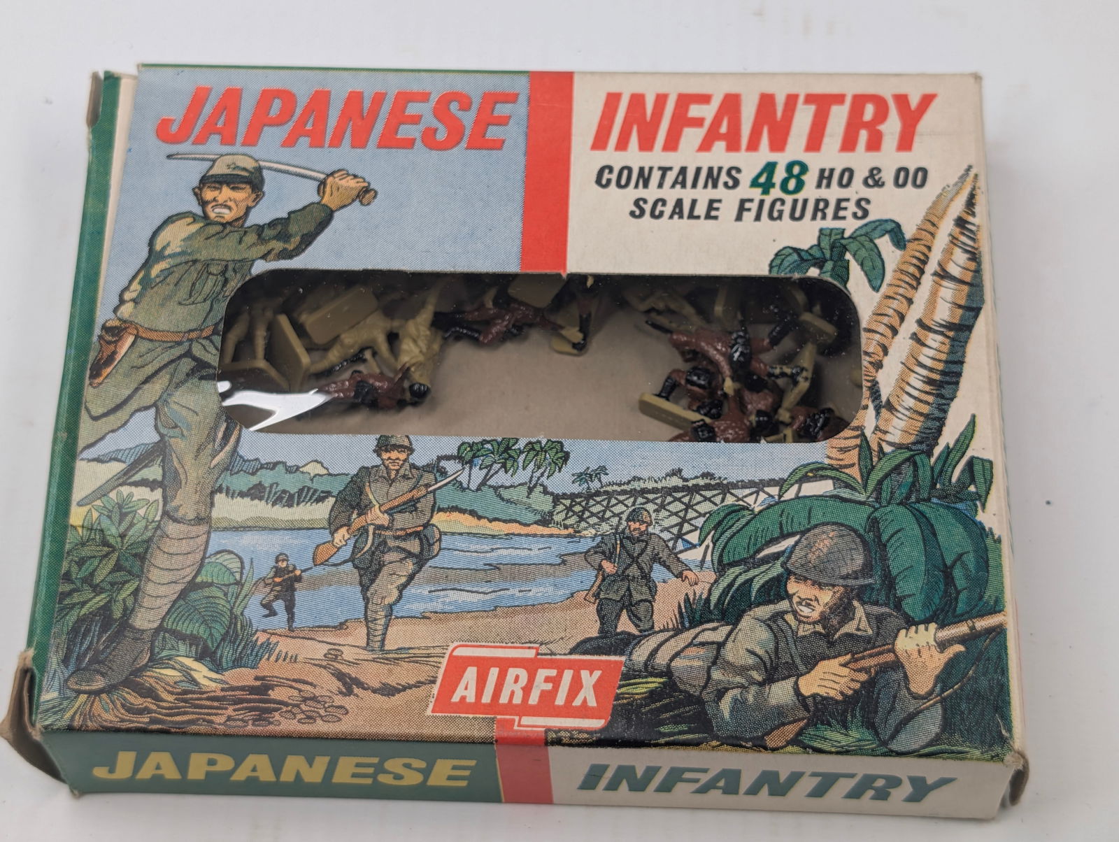 AIRFIX HO & OO SCALE JAPANESE INFANTRY W/ BOX: ALL REMAIN IN FAIR TO GOOD CONDITION, SOME PAINTED.