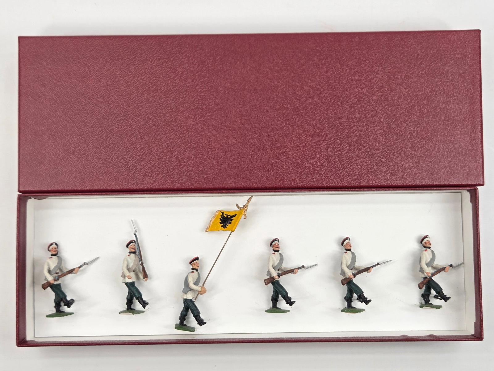 UNMARKED SET OF 6 HAND PAINTED RUSSIAN SOLDIERS: ALL REMAIN IN GOOD CONDITION, SHOWING SOME TYPICAL WEAR.