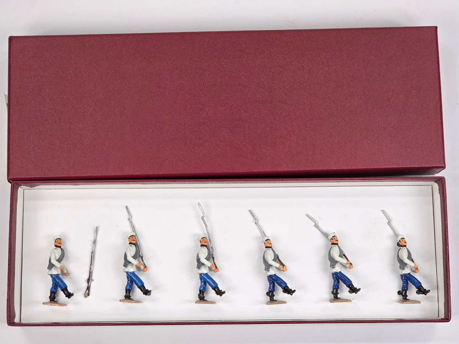 SET OF 6 RUSSIAN HAND PAINTED SOLDIERS: ALL REMAIN IN GOOD CONDITION. ONE WITH BROKEN RIFLE.