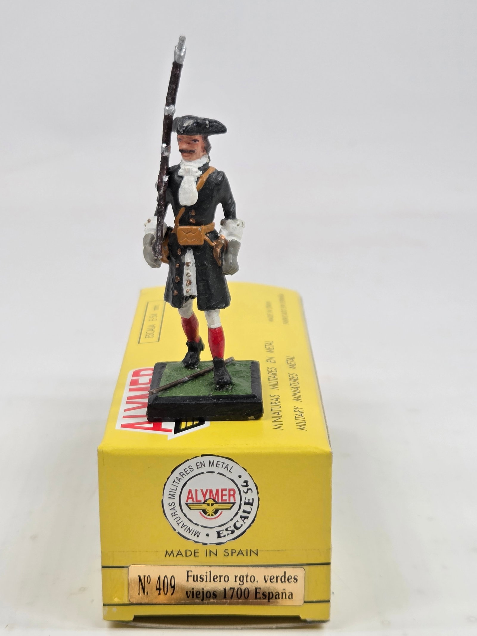 ALYMER HAND PAINTED LEAD SOLDIER W/ BOX: REMAINS IN VERY GOOD CONDITION W/ BOX