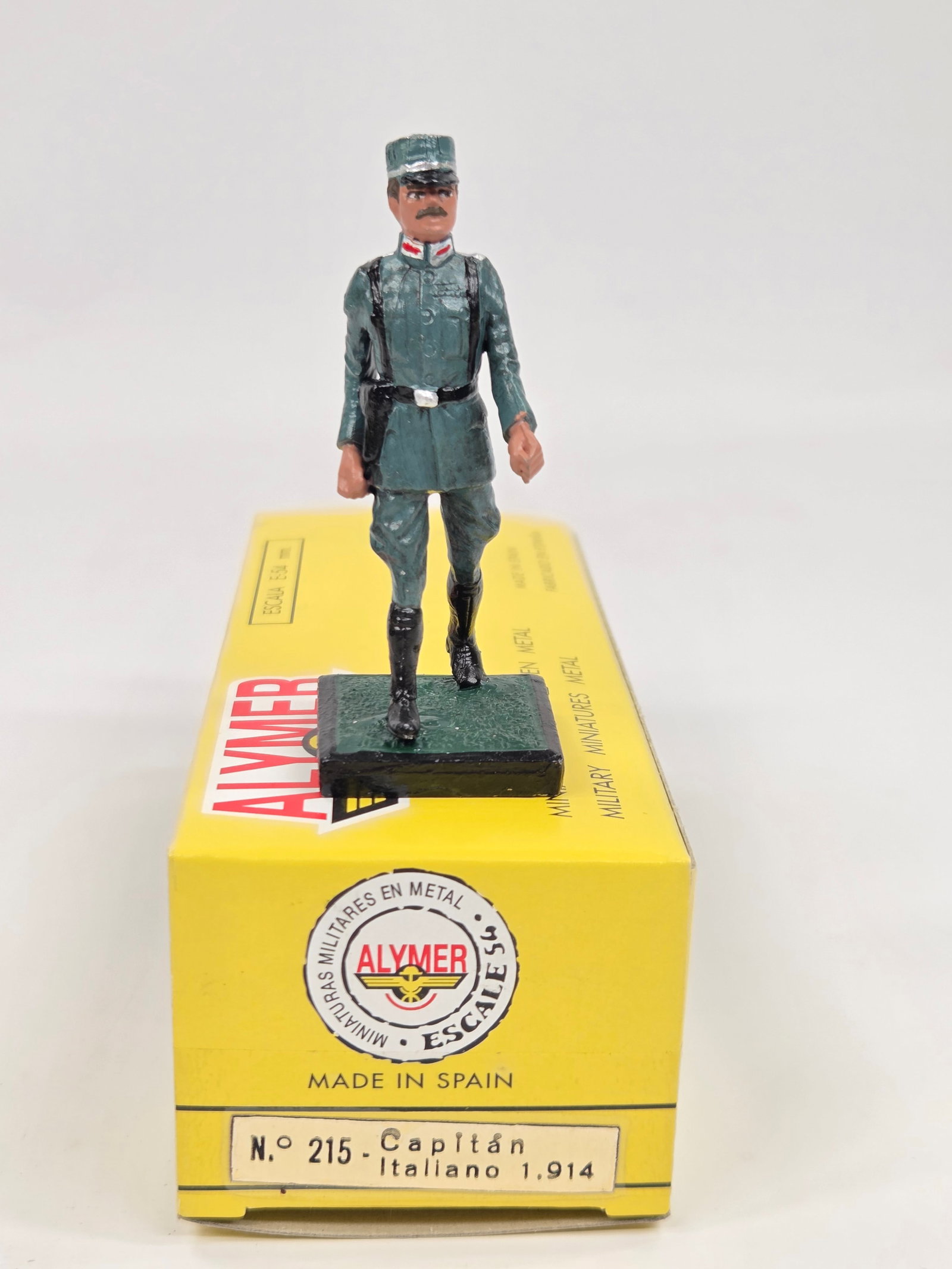 ALYMER HAND PAINTED LEAD SOLDIER W/ BOX: REMAINS IN VERY GOOD CONDITION W/ BOX