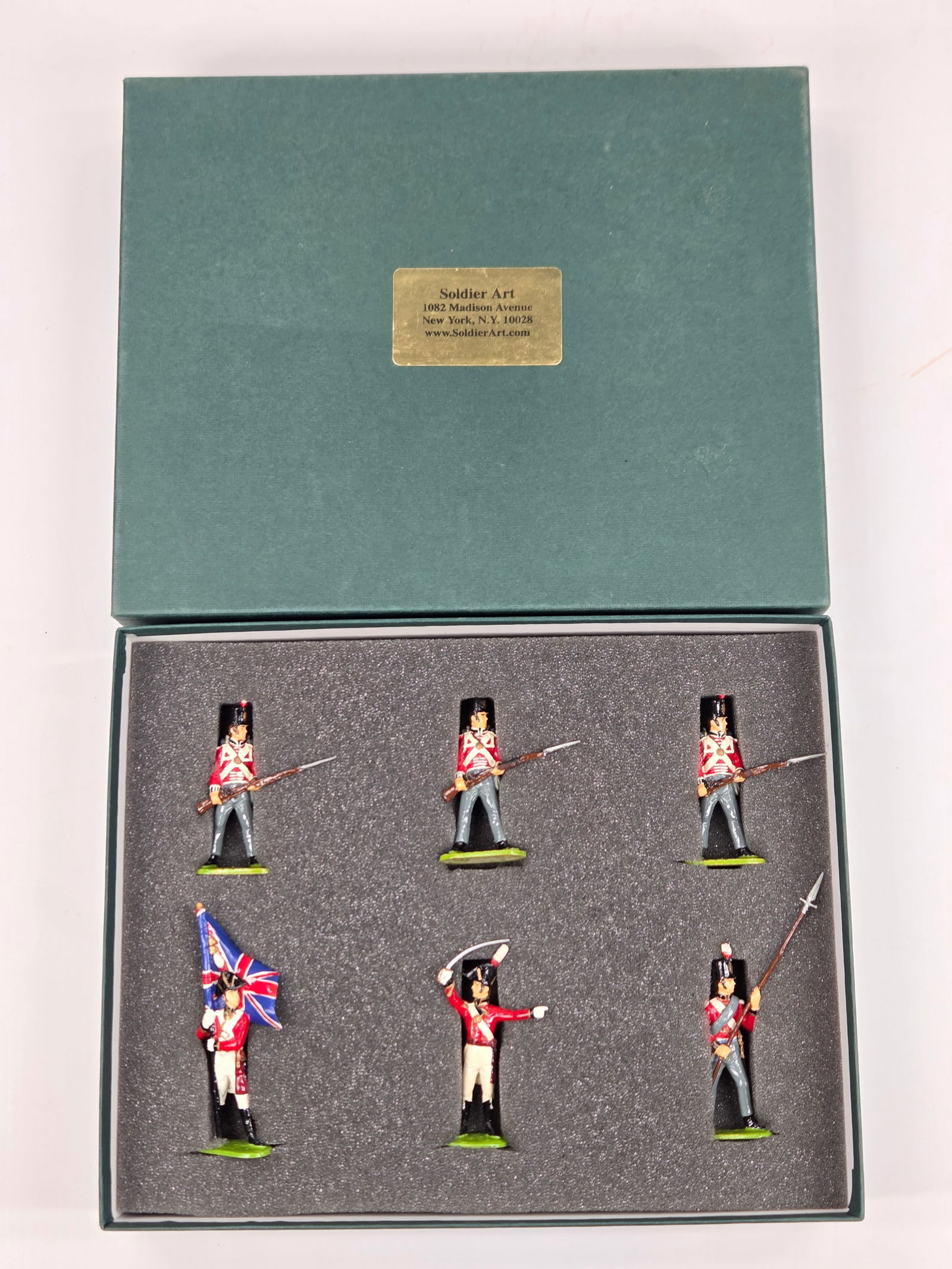 SOLDIER ART 6-PIECE HAND PAINTED SET W/ BOX: SET REMAINS IN VERY GOOD CONDITION WITH BOX.