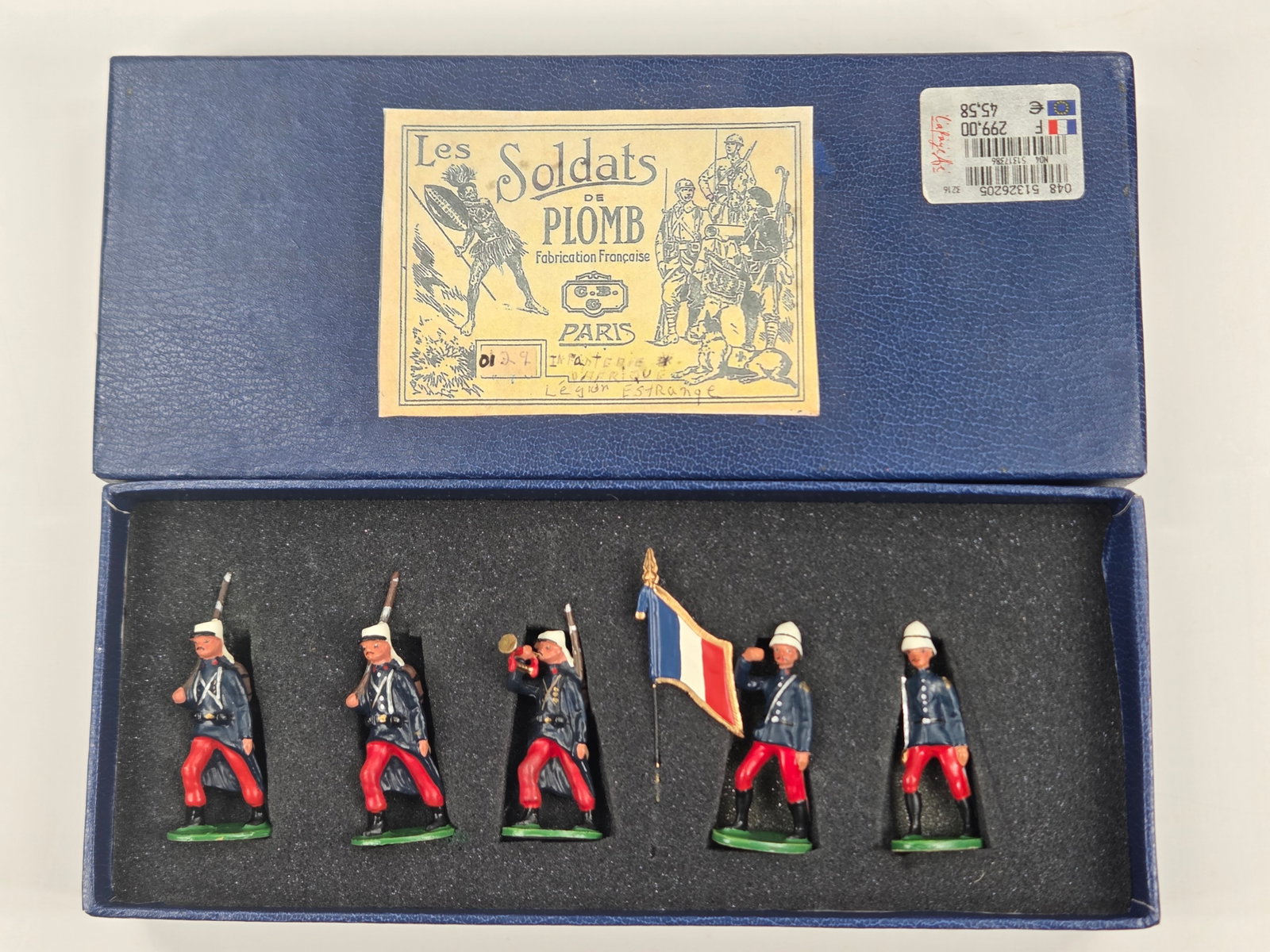 C.B.G. SET OF 5 HAND PAINTED SOLDIERS: SET REMAINS IN VERY GOOD CONDITION WITH BOX.