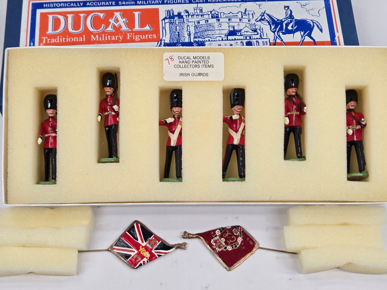 DUCAL MODELS IRISH GUARDS SET 78 - 2