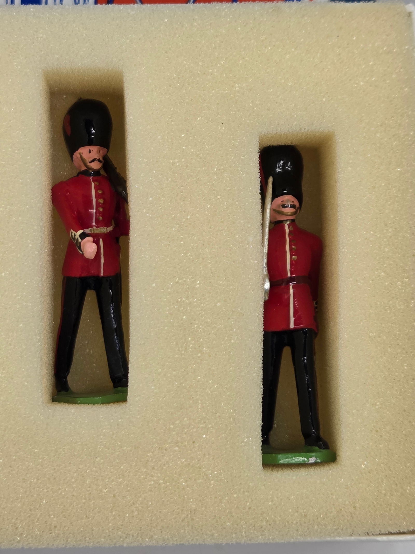 DUCAL MODELS COLDSTREAM GUARDS A87 - 4