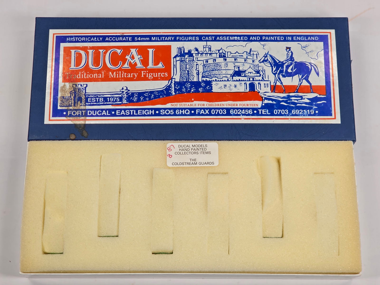 DUCAL MODELS COLDSTREAM GUARDS B87 - 6