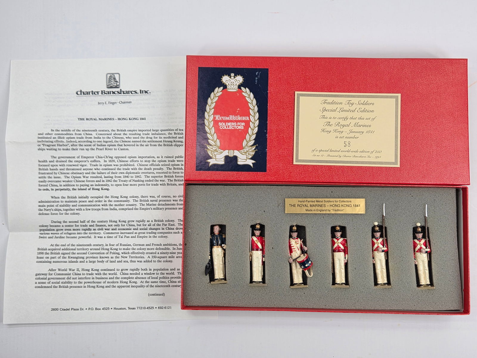 TRADITIONS THE ROYAL MARINES HONG KONG 1841 SET: SET REMAINS IN VERY GOOD CONDITION WITH BOX.
