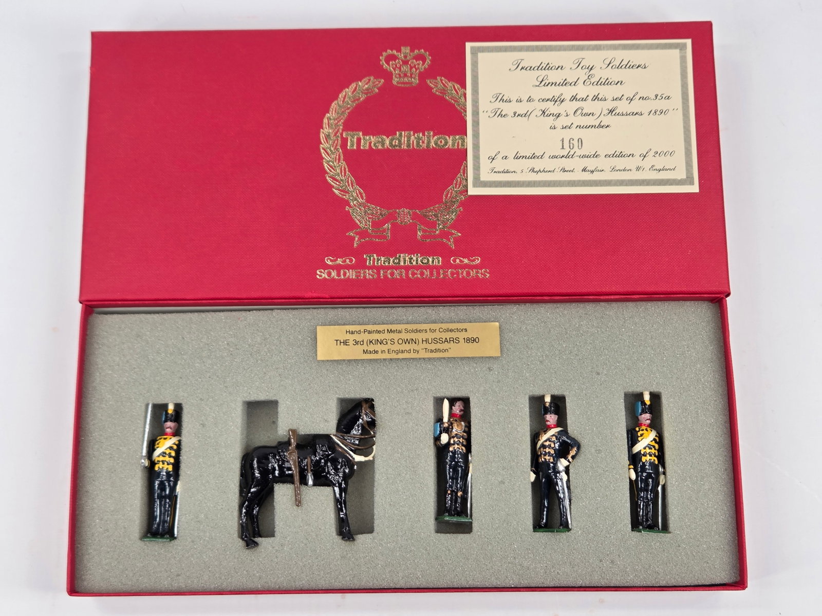 TRADITIONS SET NO. 35A THE 3RD KING'S OWN HUSSARS: SET REMAINS IN VERY GOOD CONDITION WITH BOX.