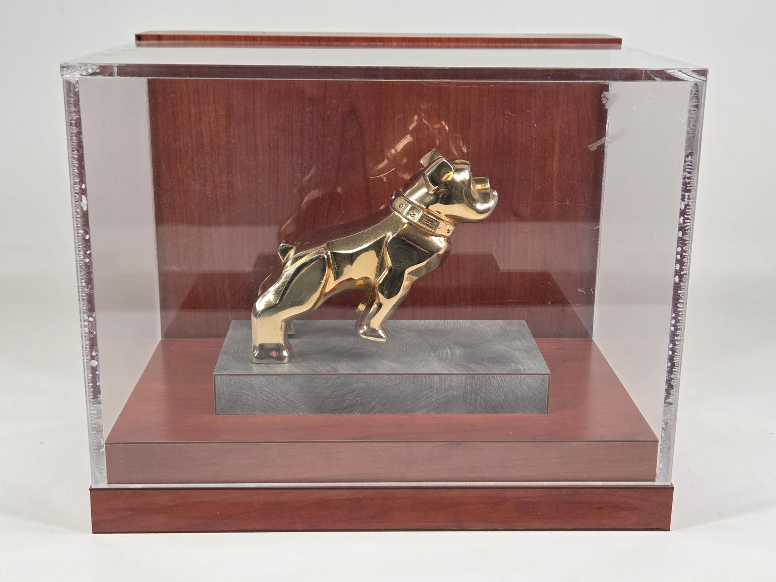 VINTAGE GOLD MACK BULLDOG HOOD ORNAMENT DISPLAY (1 of 5)