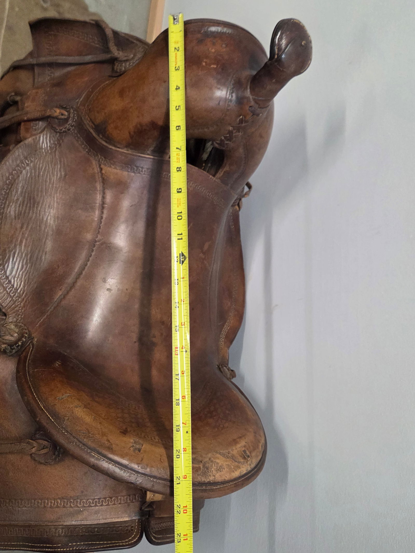 UNMARKED WESTERN LEATHER SADDLE - 5