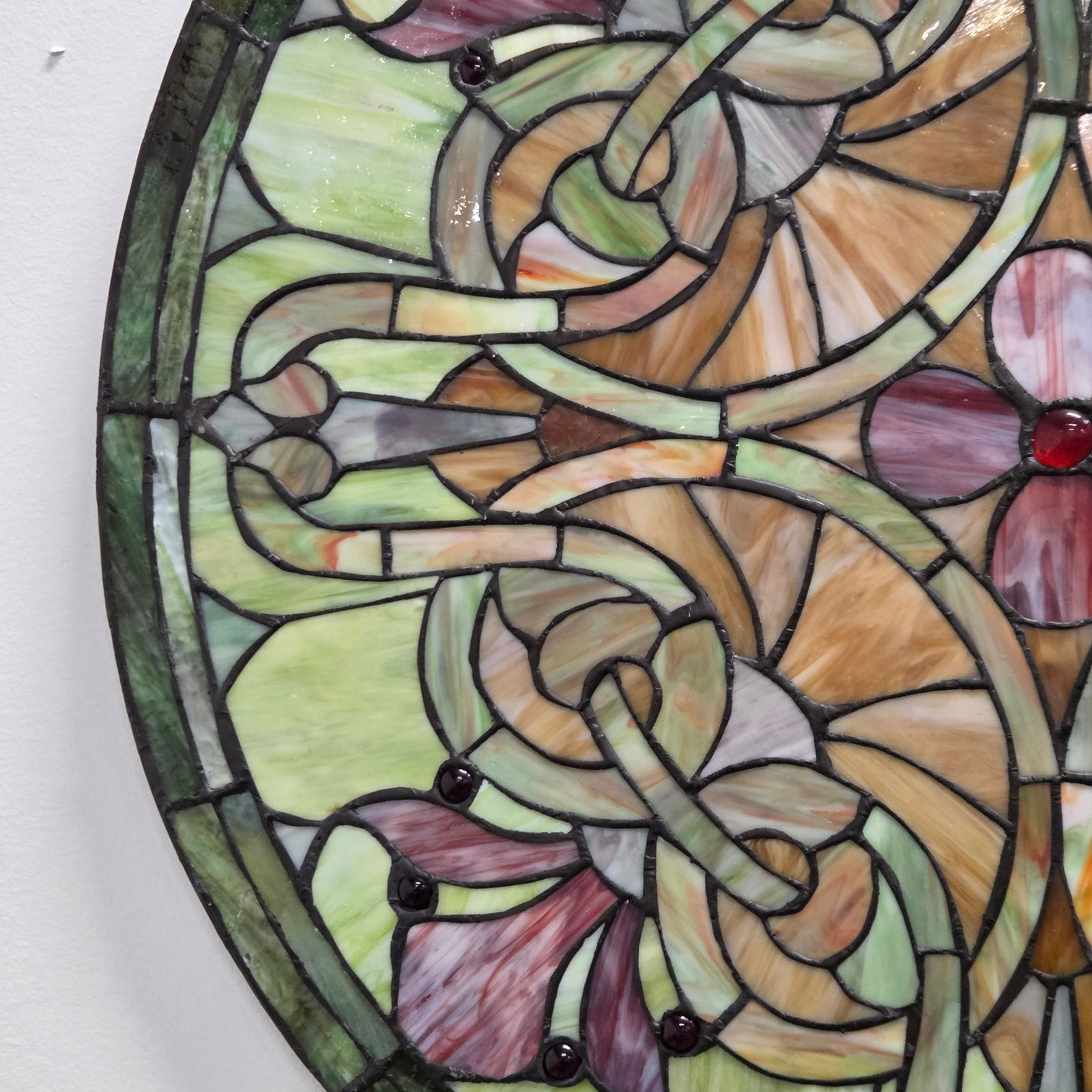 ROUND LEADED STAINED GLASS WINDOW PANEL - 6