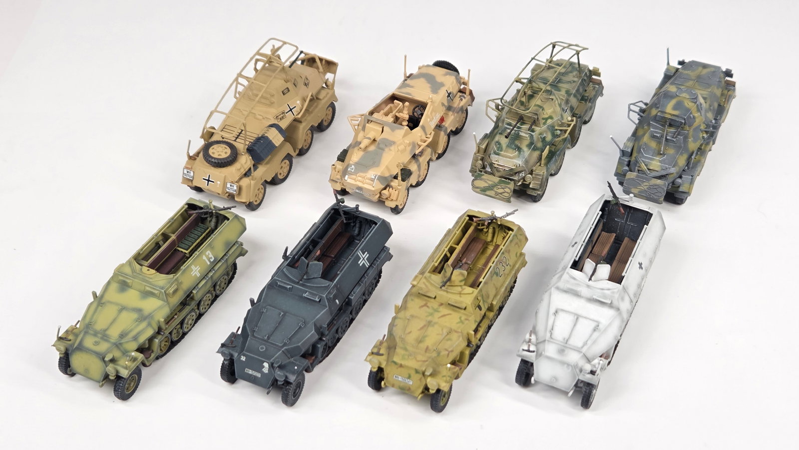 VARIOUS BRAND DIECAST MILITARY VEHICLES: ALL REMAIN IN FAIR TO GOOD CONDITION, SHOWING SOME TYPICAL WEAR. SOME SMALL LOOSE / MISSING PIECES.